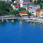Apartment Kvesic - Azzurro *