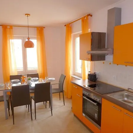 Kvesic - Azzurro Appartement *
