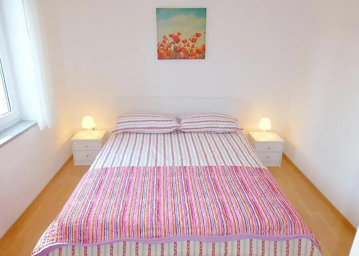 Apartament Kvesic - Azzurro *