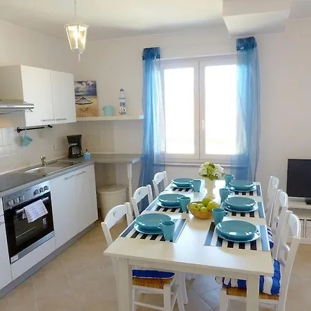 Apartment Kvesic - Azzurro *