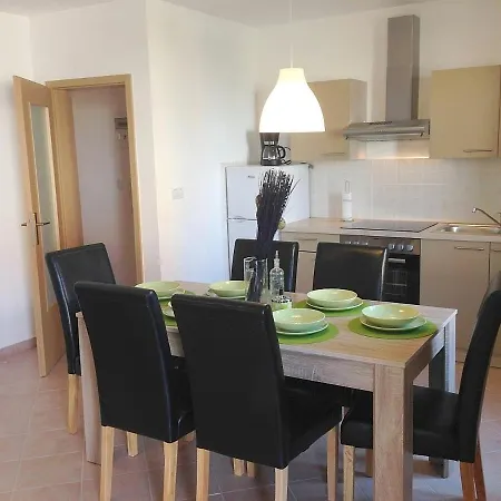 Apartment Kvesic - Azzurro Silo (Krk)