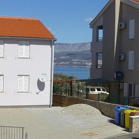 Apartment Kvesic - Azzurro *