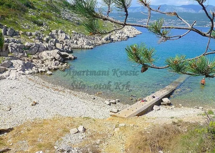 Daire Kvesic - Azzurro