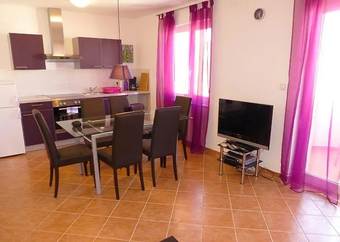 Kvesic - Azzurro Apartment Šilo