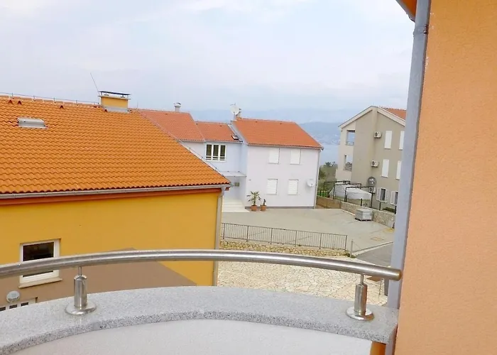 Kvesic - Azzurro Apartment *