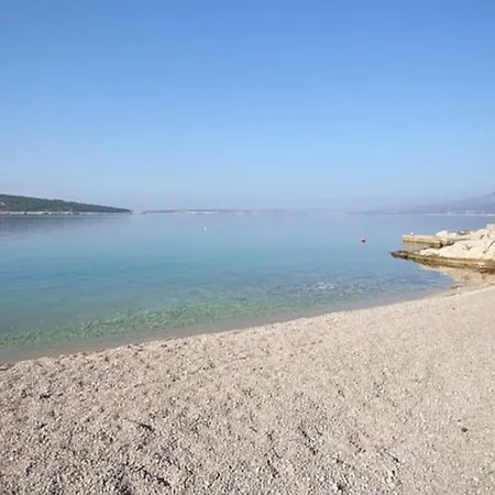 Kvesic - Azzurro Apartman