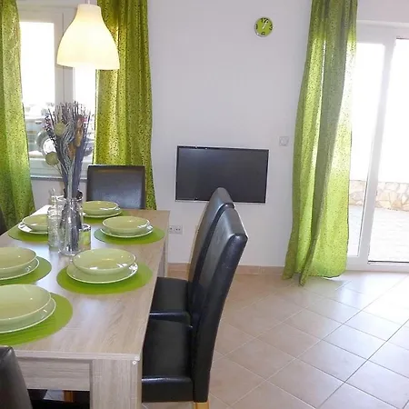 Kvesic - Azzurro * Šilo